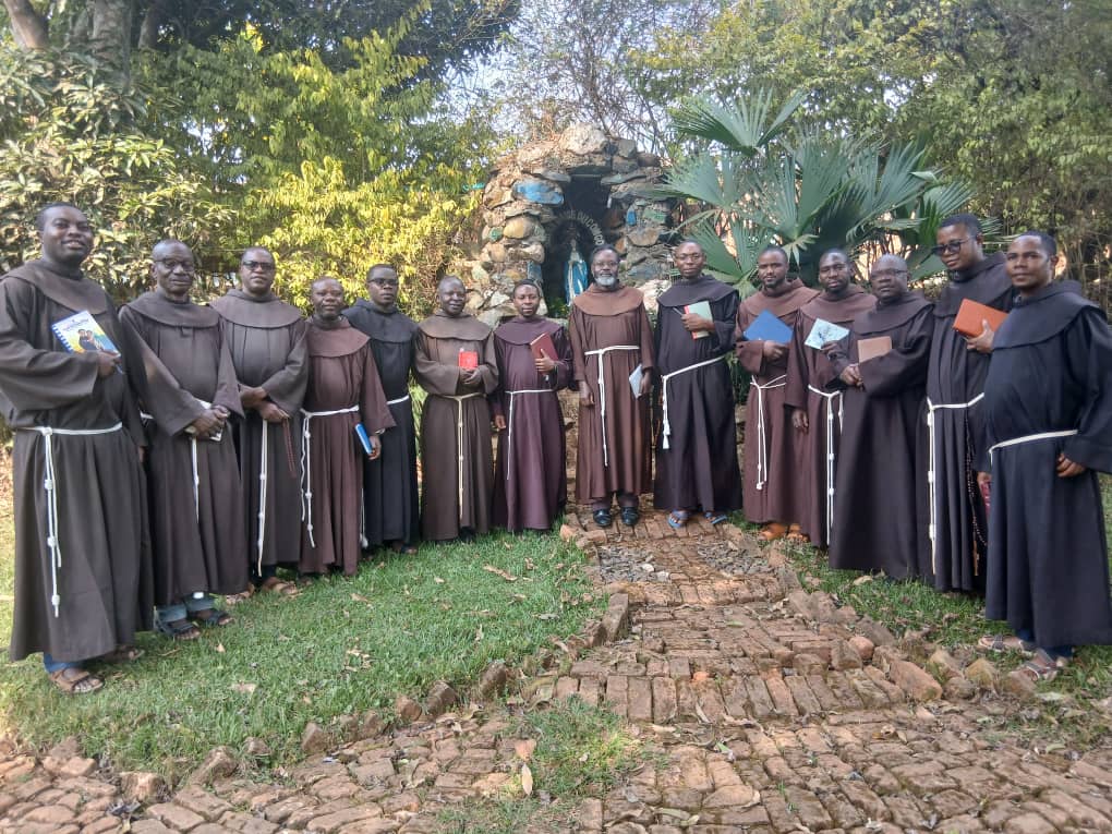 « Laisse Dieu restaurer ton âme » : Les frères de la Province en retraite spirituelle au centre spirituel de Nyantende